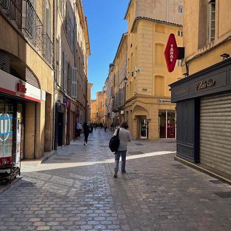 エクス＝アン＝プロヴァンスLe Loft De Roxane Centre Historique Aix En Provenceアパートメント エクステリア 写真